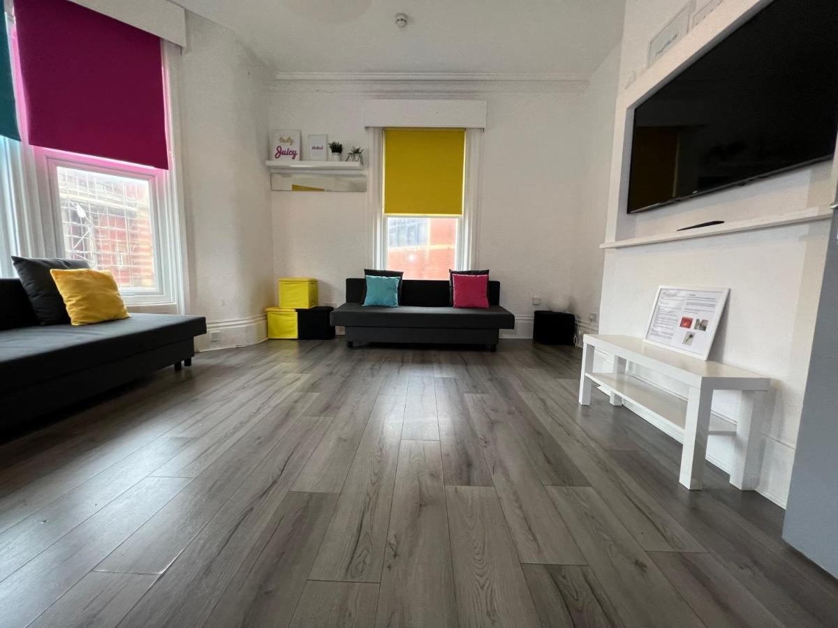Island 5 Min Walk From Tower Sleeps 12 Блэкпул